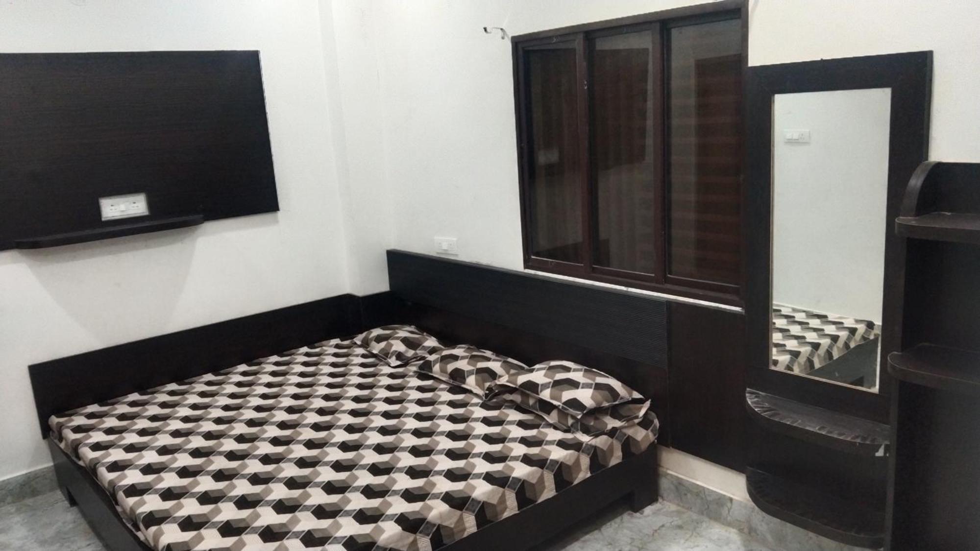 Hotel Mangal Dham, Deoghar Chambre photo