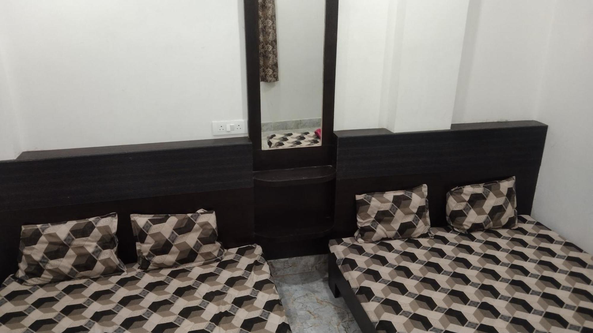 Hotel Mangal Dham, Deoghar Chambre photo